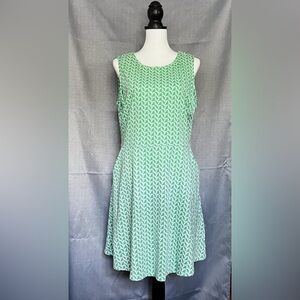 New York & Company Geometric Green & White Sleeveless Dress w/Pockets!